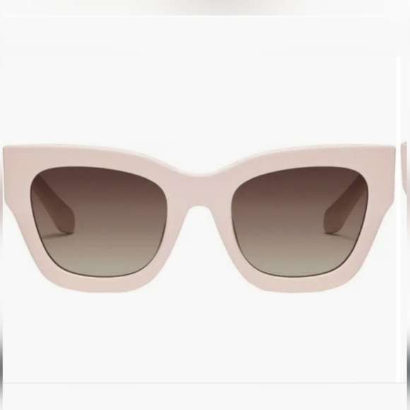 Quay Australia By the Way‎ champagne bone cream gold trim accent sunglasses new - Picture 1 of 2